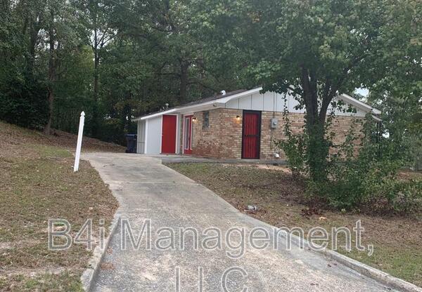 3025 SPRUCEWOOD DR