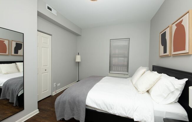 2 beds, 1 bath, 719 sqft, $3,195, Unit 835-1B