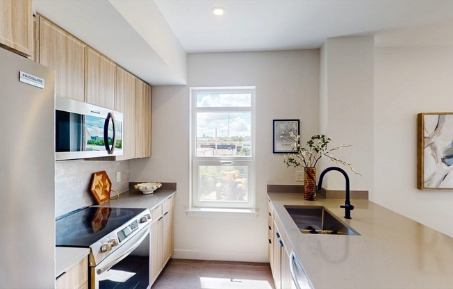 1 bed, 1 bath, 522 sqft, $2,730, Unit 613