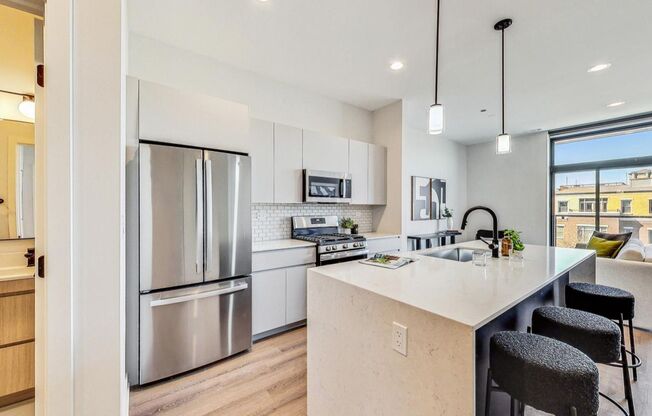 2 beds, 2 baths, 1,169 sqft, $4,000, Unit 3431-501