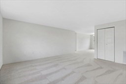 1 bed, 1 bath, 800 sqft, $2,350, Unit 26F