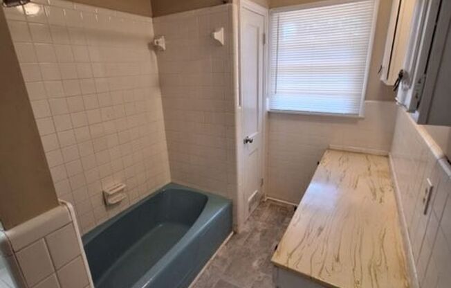 1861 Broadell Drive, Fayetteville, NC 28301