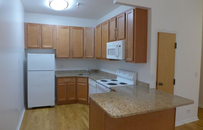 1 bed, 1 bath, 700 sqft, $1,950, Unit 05A