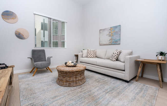 Downtown Ontario Luxury Apartments