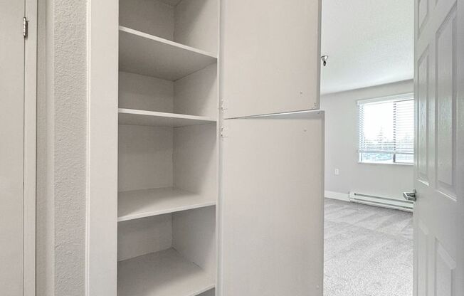 1 bed, 1 bath, 636 sqft, $1,595, Unit 427