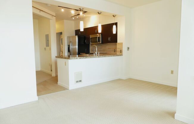 Canal Station North Condo Studio Unit Available Now