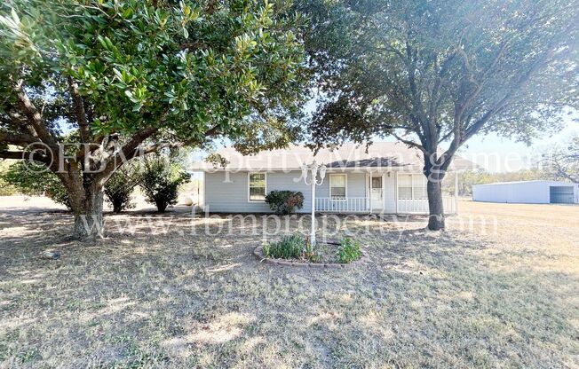 9008 NE County RD 2140 - Cute Country 3 Bedroom, 2 Bathroom Home located in Karens, TX on 1 Acre Lot.