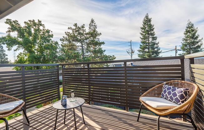 1 bed, 1 bath, 592 sqft, $1,570