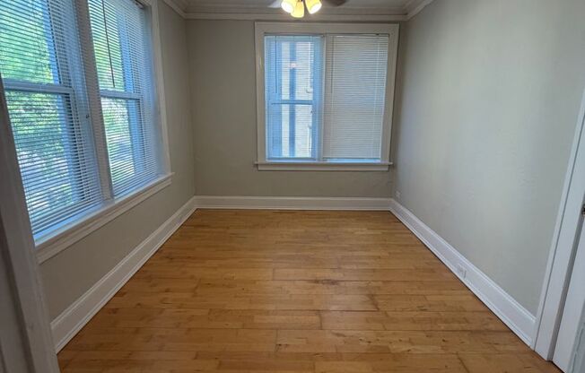 2 beds, 1 bath, 800 sqft, $1,475, Unit 200