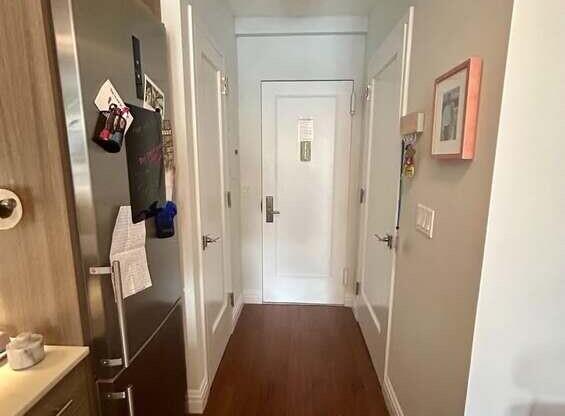 210 W 70th St
