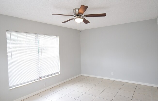 1 bed, 1 bath, 575 sqft, $1,095, Unit 916#A101