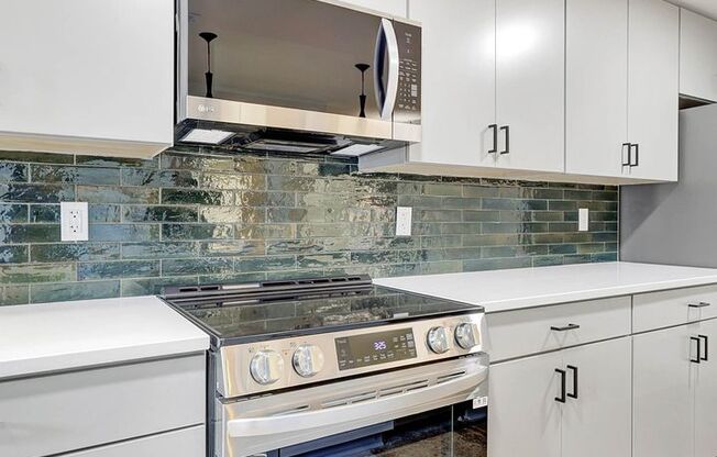 2 beds, 2 baths, 1,340 sqft, $1,925, Unit 101