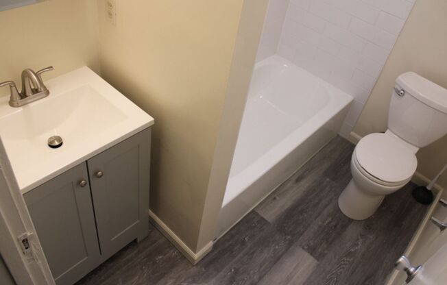 5912-5920 Alameda Ave., Richmond, CA 94804