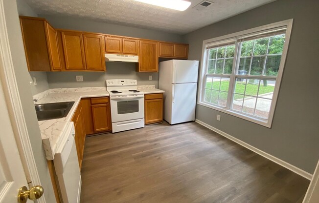 4611 LOGAN WAY