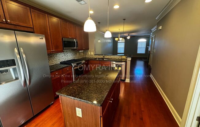 Luxurious 2 bedroom townhouse in Atlanta!