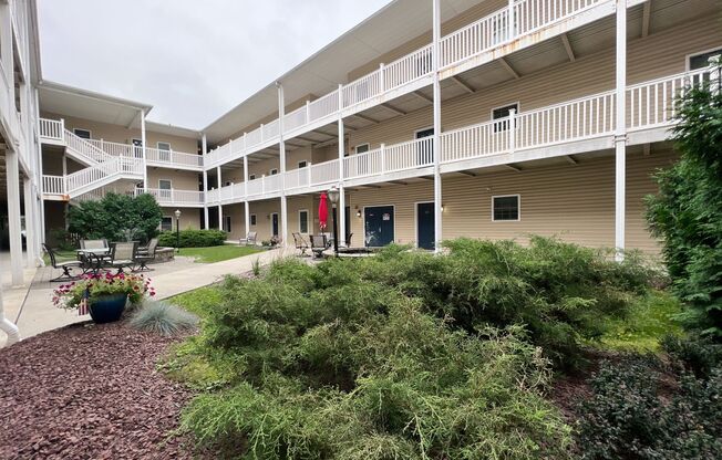 Bath View Condo with Covered Deck, 1.5 baths, & Washer/Dryer