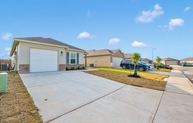 New Construction 3 bed 2 bath home on the Southside!