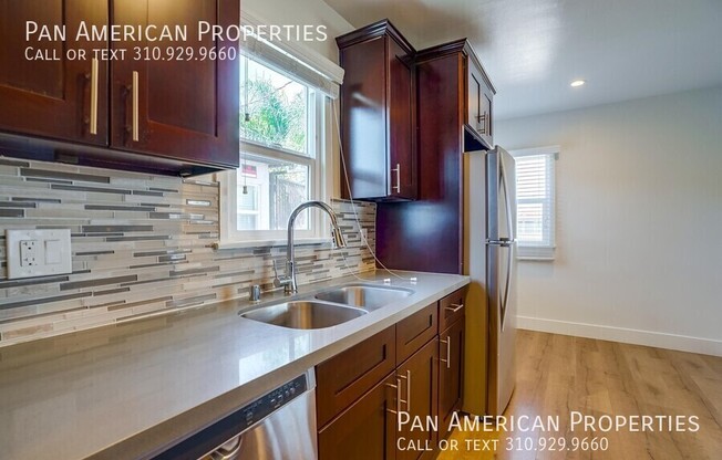 11312 1/2 S TRURO AVE