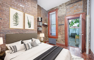 273 E 10 ST