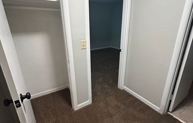 2 beds, 1.5 baths, 1,045 sqft, $1,100, Unit B2-03