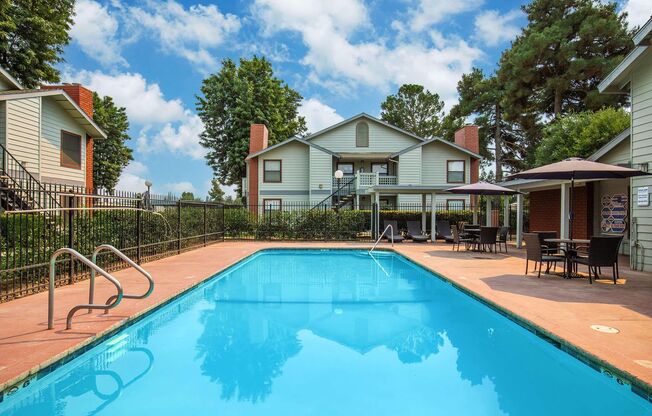 Victoria Square Apartment Homes