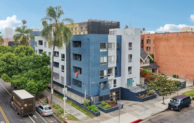 700 S. Berendo Ave