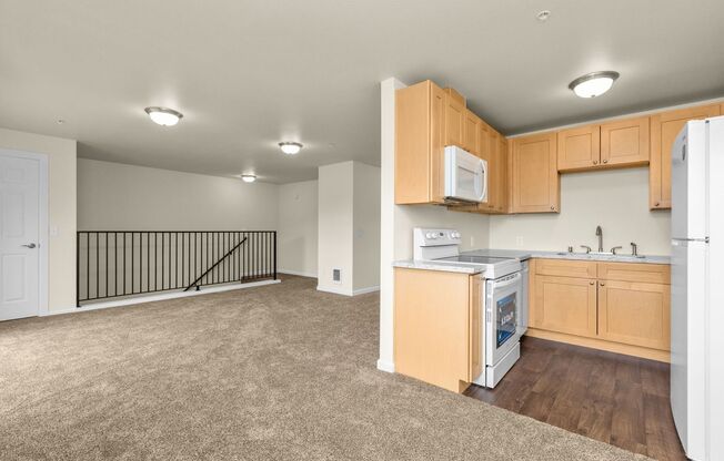 2 beds, 1.5 baths, 864 sqft, $1,750, Unit C5