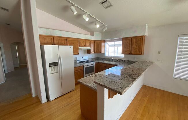4 bed/3 bath home located in Henderson