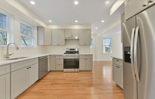 48 MANTHORNE RD
