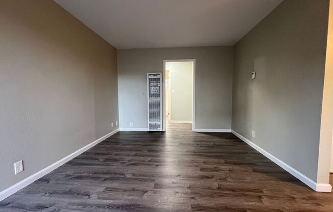 1 bed, 1 bath, 645 sqft, $2,095, Unit 2353 - 08