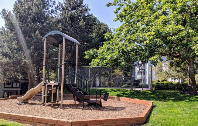 2 beds, 2 baths, 1,030 sqft, $1,700, Unit 1732