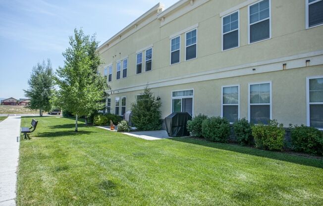 Sylvan Flats Apartments