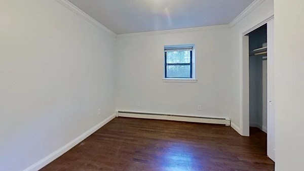 435 Walnut Ave