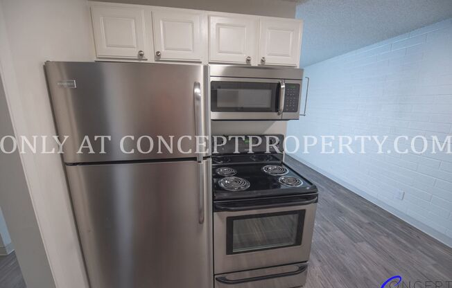 1 bed, 1 bath, 687 sqft, $1,149, Unit 105