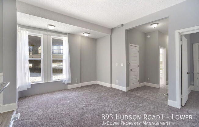 893 HUDSON RD