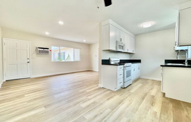5540 Mammoth Ave.