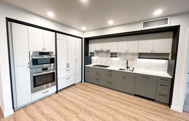 2 beds, 2 baths, 1,100 sqft, $6,495, Unit 401