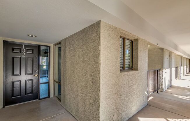 2 beds, 2 baths, 850 sqft, $1,395, Unit 102