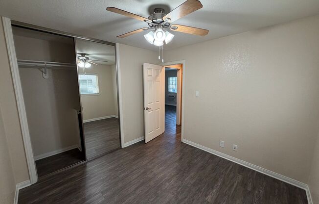 1 bed, 1 bath, 561 sqft, $2,075, Unit 4948B