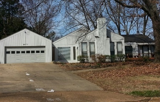 8370 ARMSCOTE PL