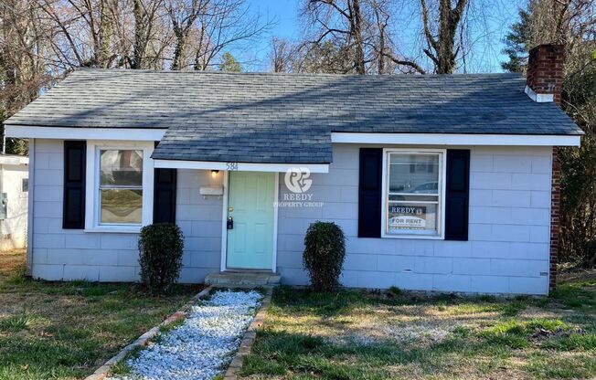 Remodeled 2 bedroom / 1 bathroom home available now!