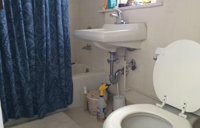 1 bed, 1 bath, 624 sqft, $2,400, Unit 03-014