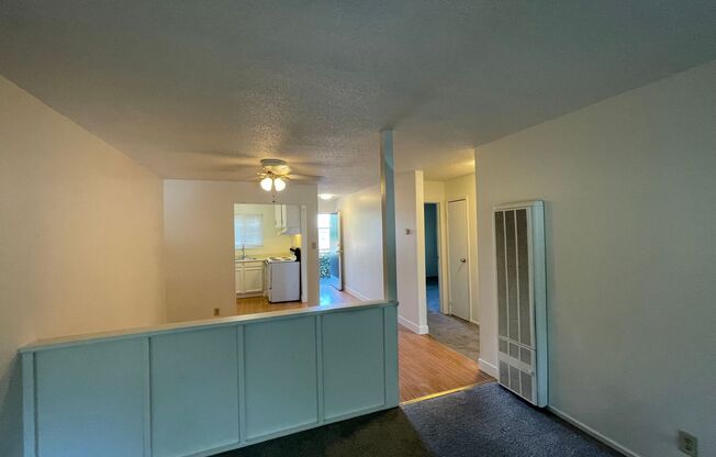 2 beds, 1 bath, $2,300