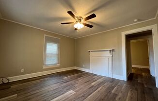 3 beds, 1 bath, $1,350