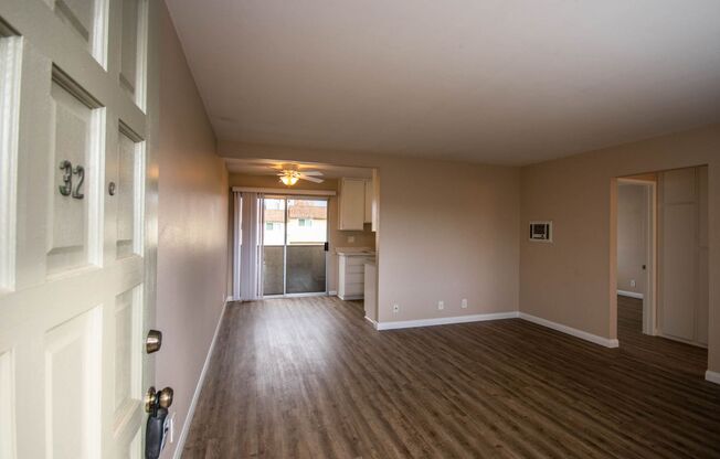 1 bed, 1 bath, 604 sqft, $2,300, Unit 16