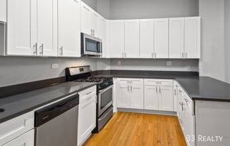 1282 N MILWAUKEE