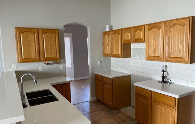 4334 Yorkwood - 4 Bdrm Ranch!