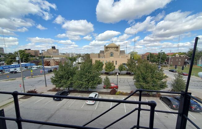 1 bed, 1 bath, 650 sqft, $1,195, Unit Unit 303 A650 w/Nook