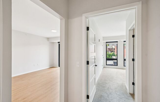 1 bed, 1 bath, 1,031 sqft, $3,045, Unit 310