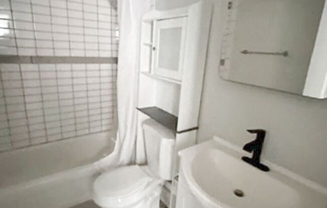 623-625 Pine St (LO)